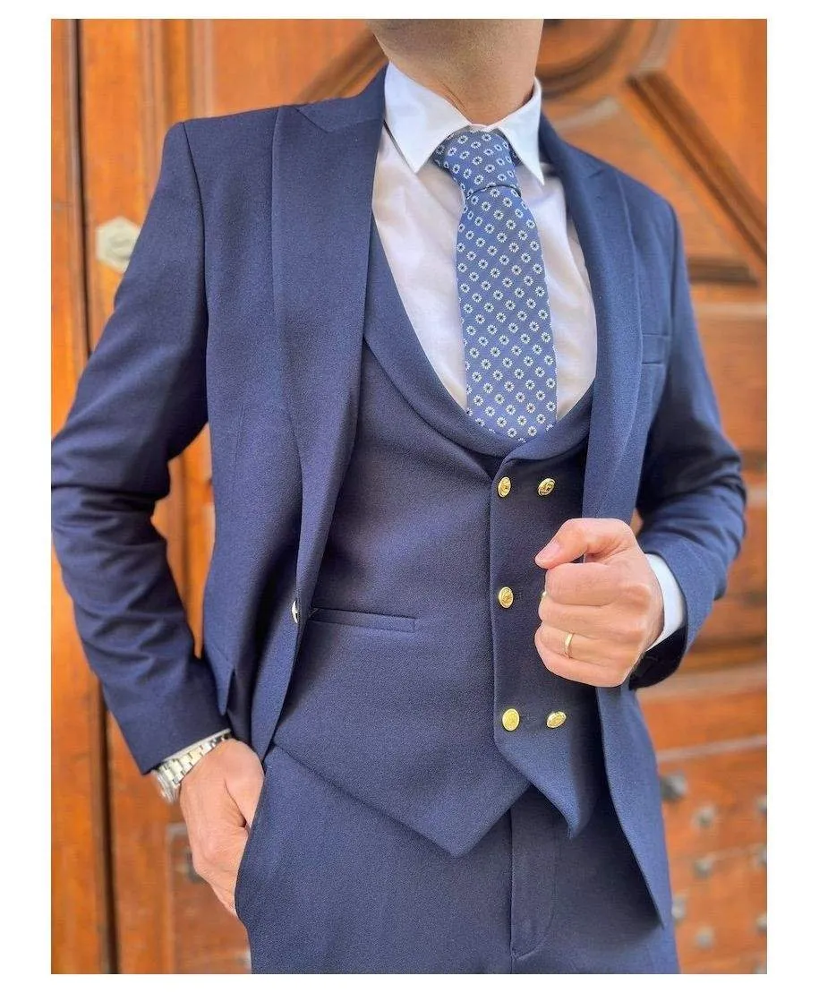 Abito uomo blu elegante, con gilet