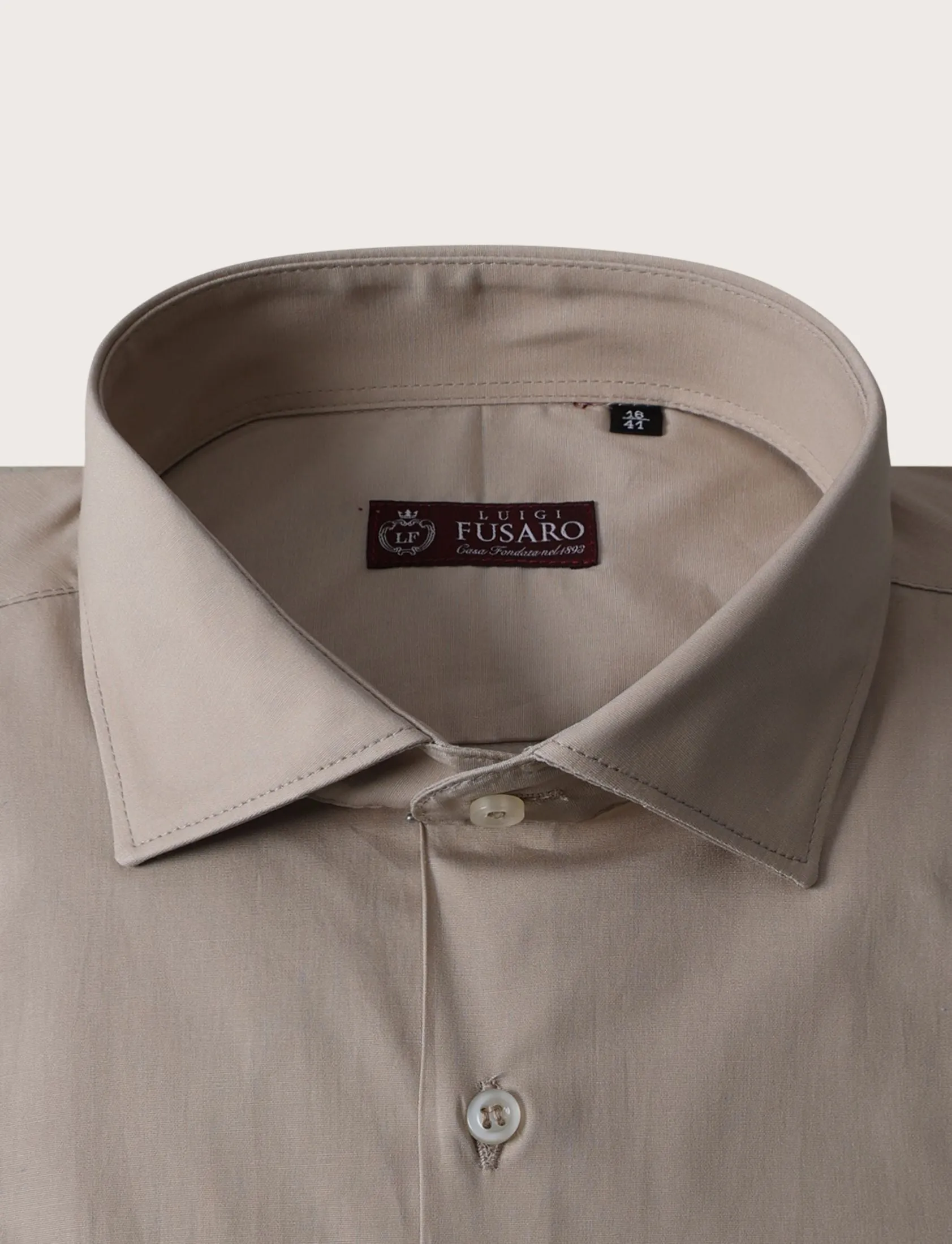 Camicia tinta unita in cotone slim