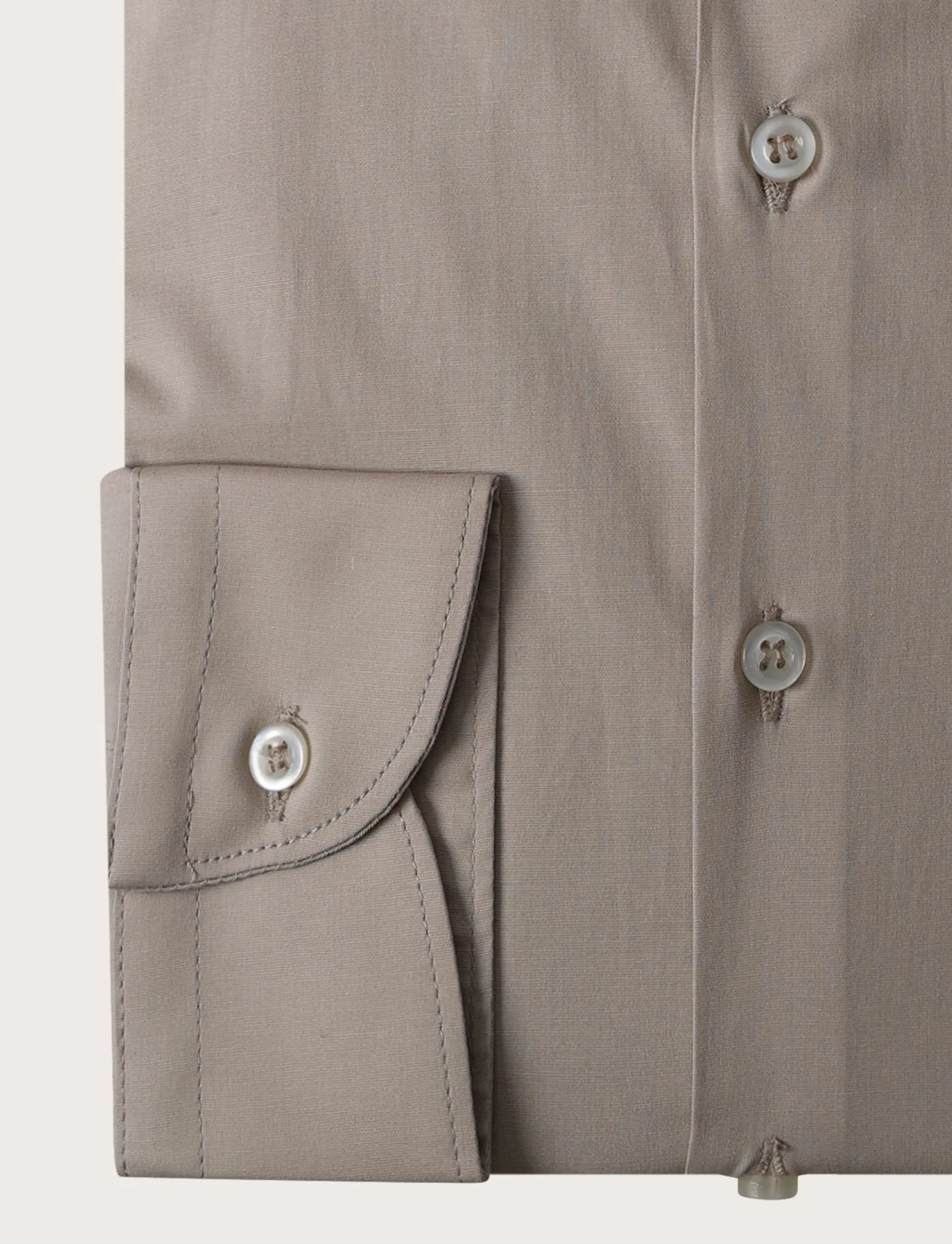 Camicia tinta unita in cotone slim