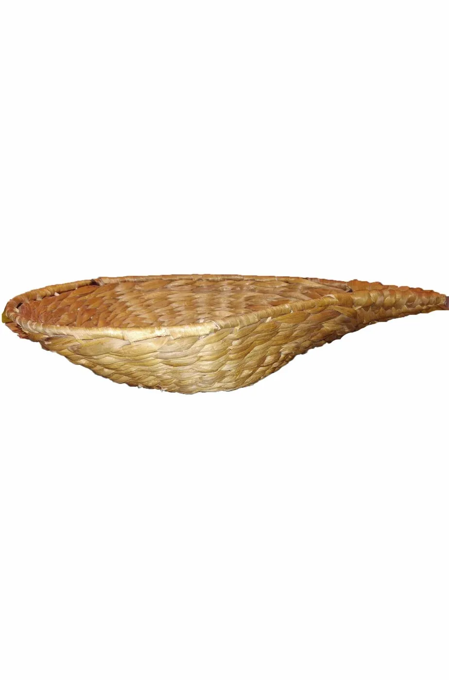 Cestino di vimini a goccia o conchiglia