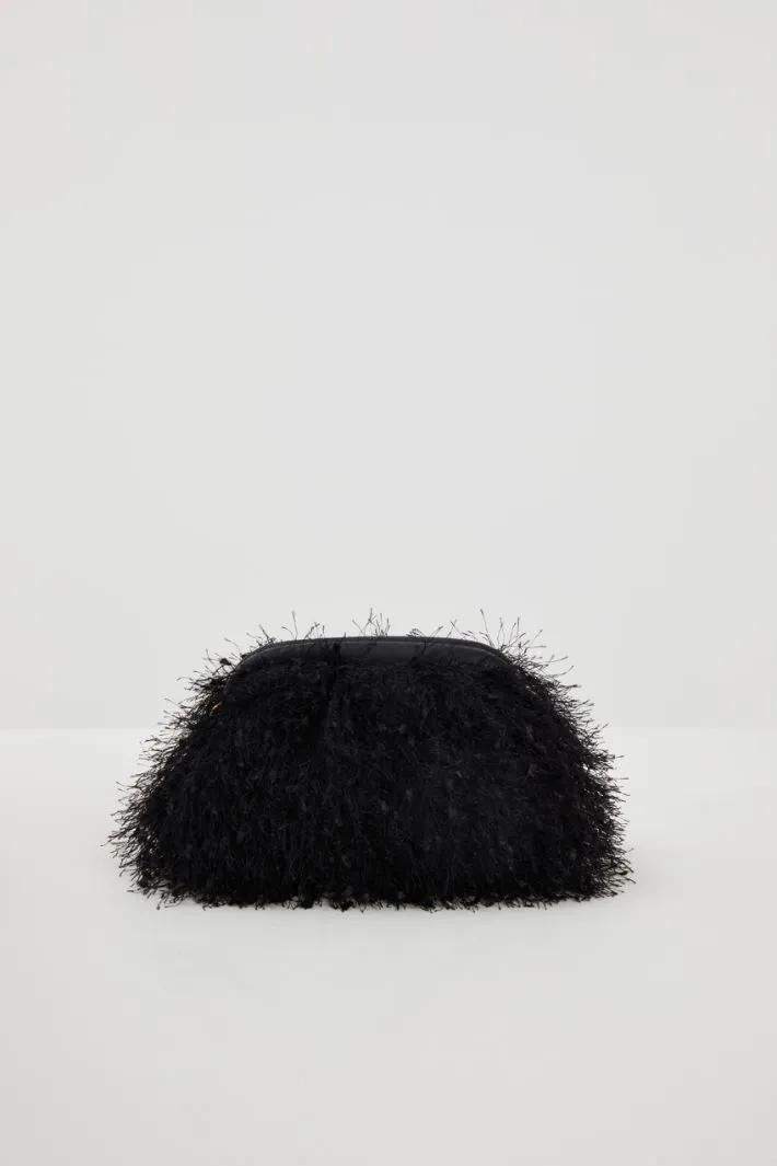 Clutch con piume
