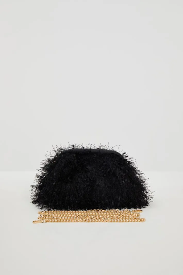 Clutch con piume