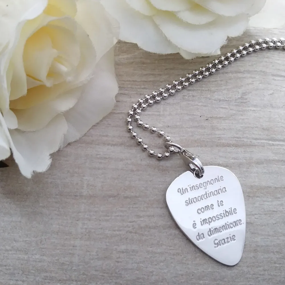 Collana con ciondolo plettro personalizzato