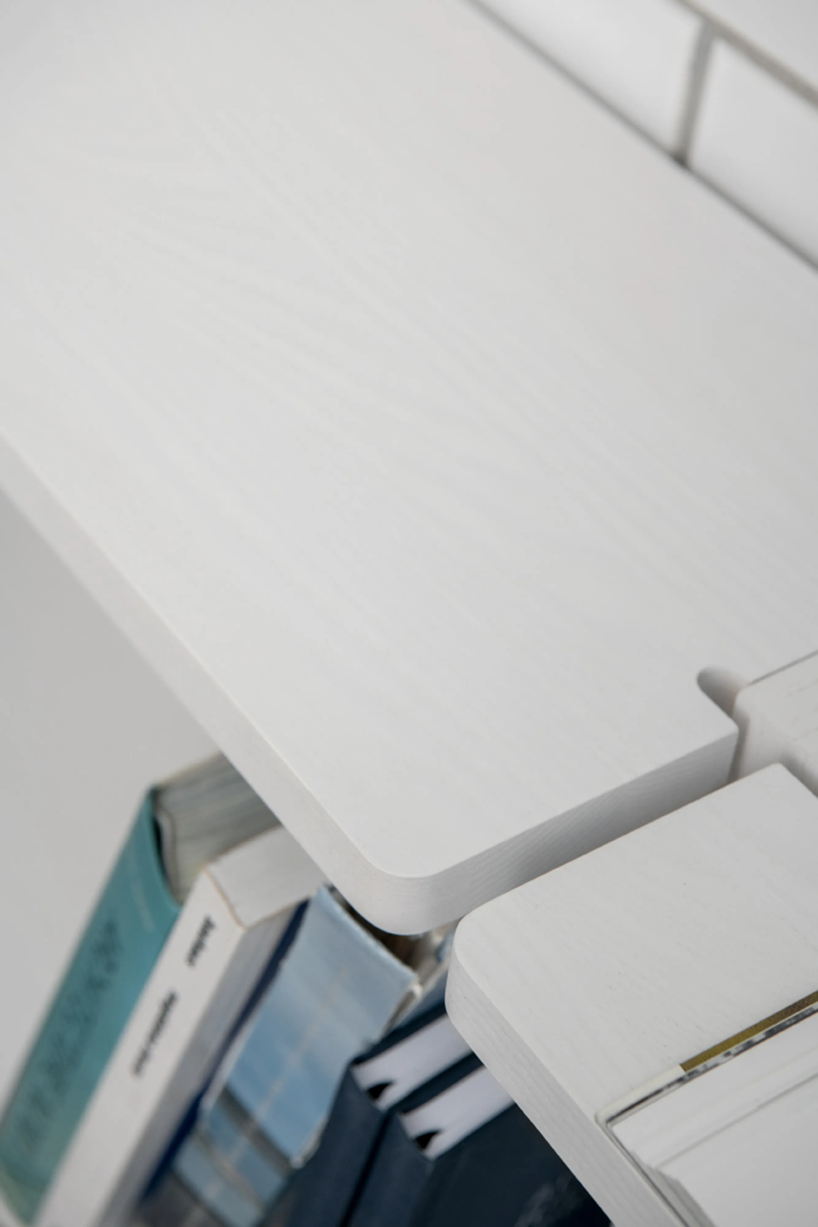 Gridlock Side Panel H1820.iq{font-size:18px}Frassino naturale