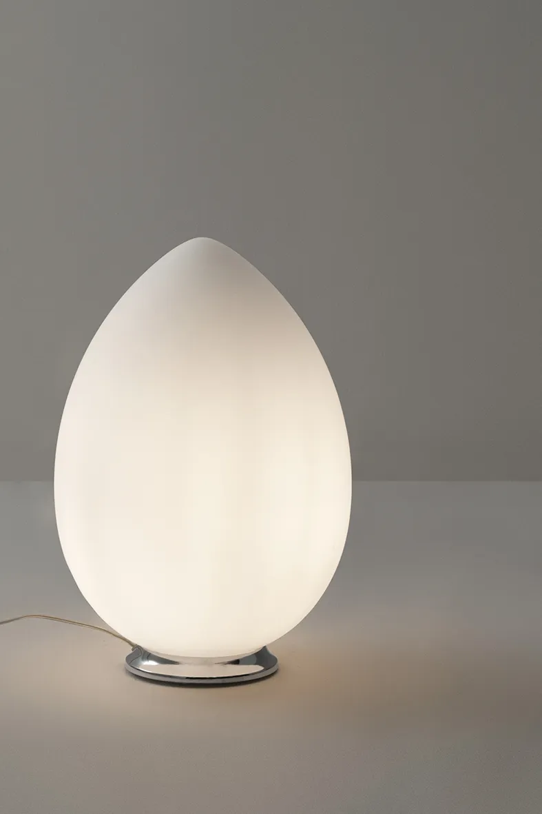 KATHY – LAMPADA DA TAVOLO IN VETRO BIANCO