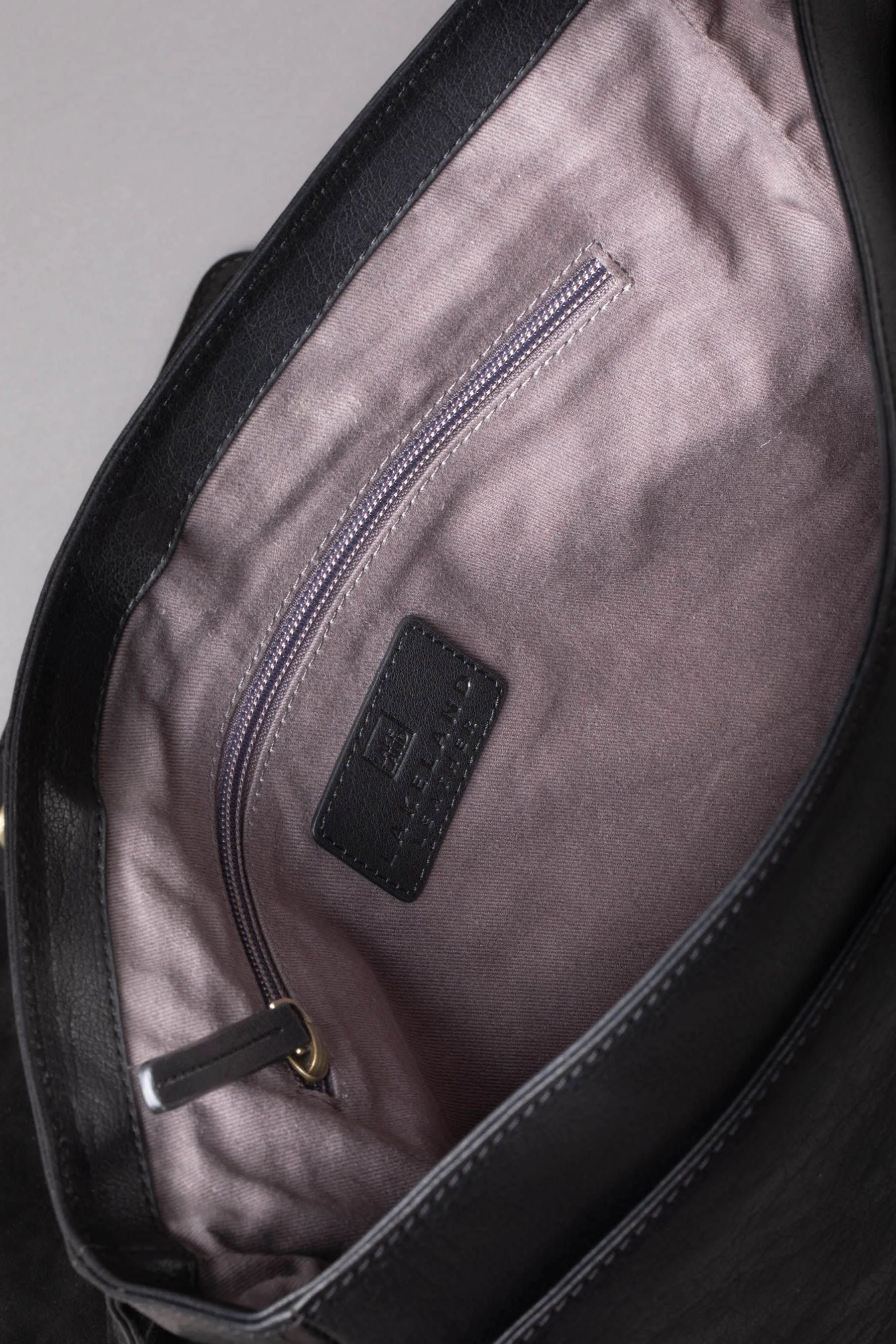 Lakeland Leather - Keswick - Borsa messenger Borsa grande in pelle