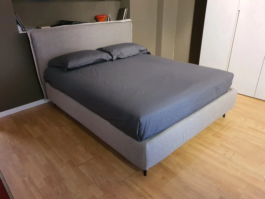 Letto matrimoniale con contenitore Noctis Spa moody