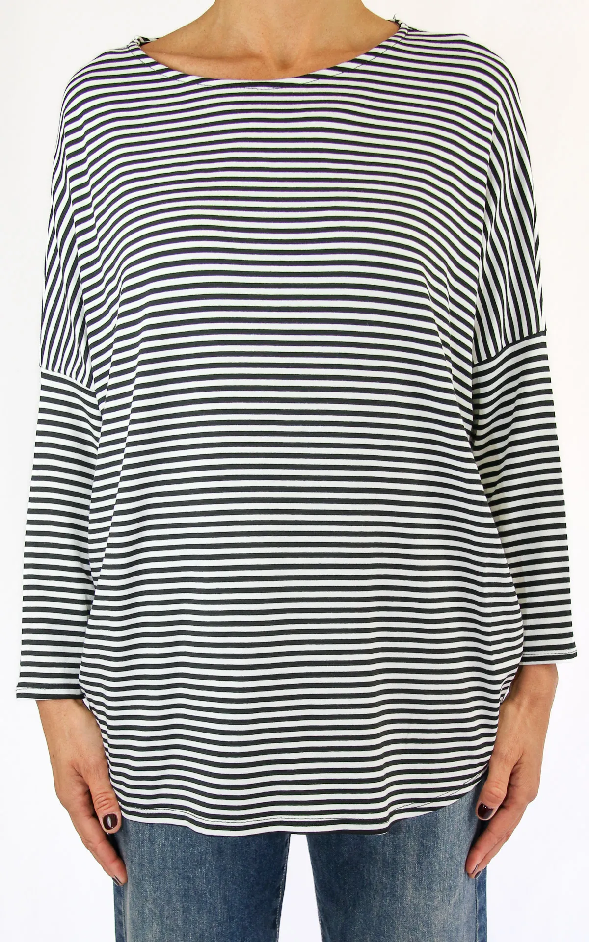 Off-On – t-shirt oversize a righe – bianco/nero