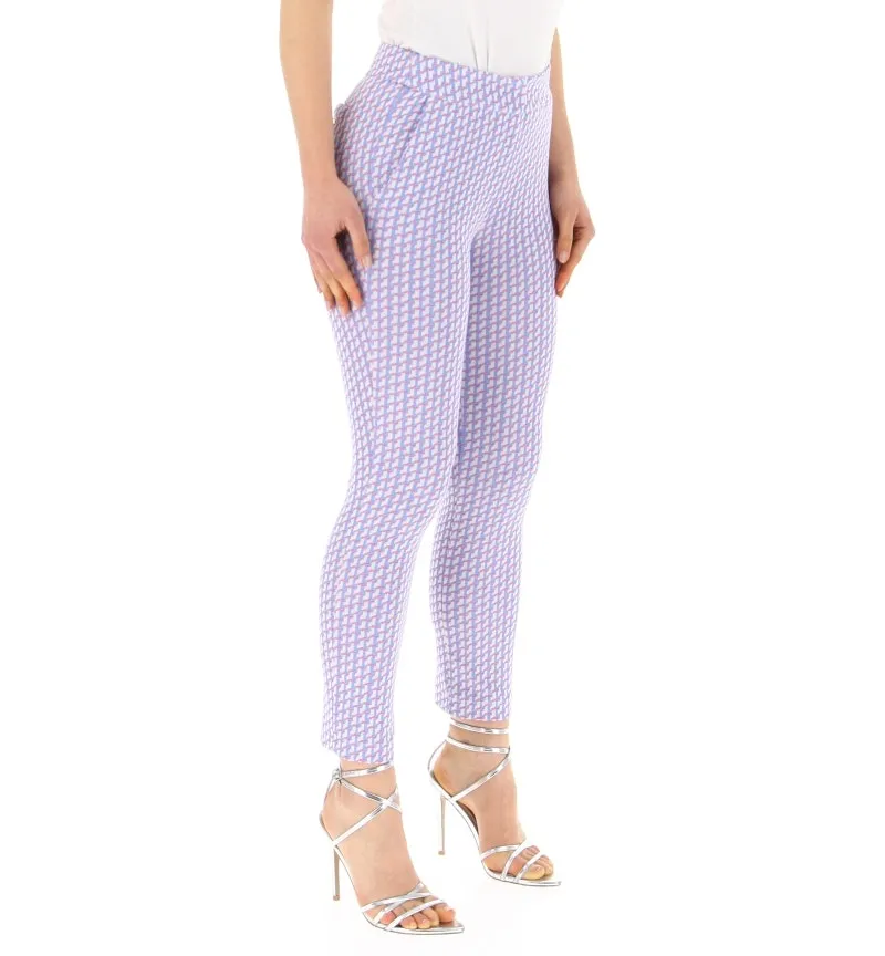Pantalone a sigaretta