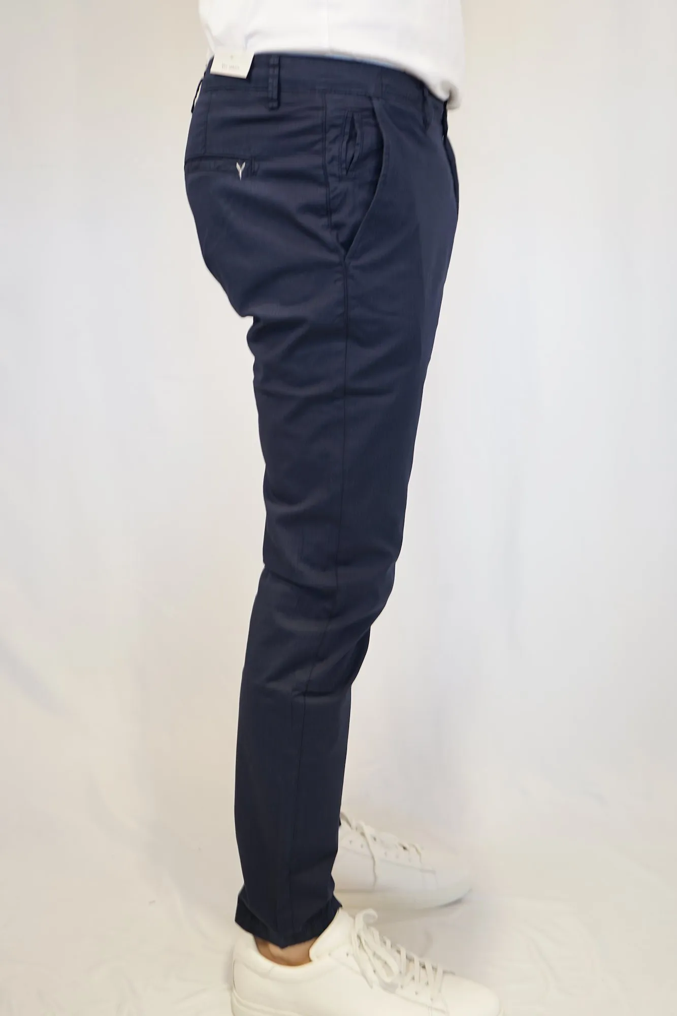 Pantalone slim Yan Simmon