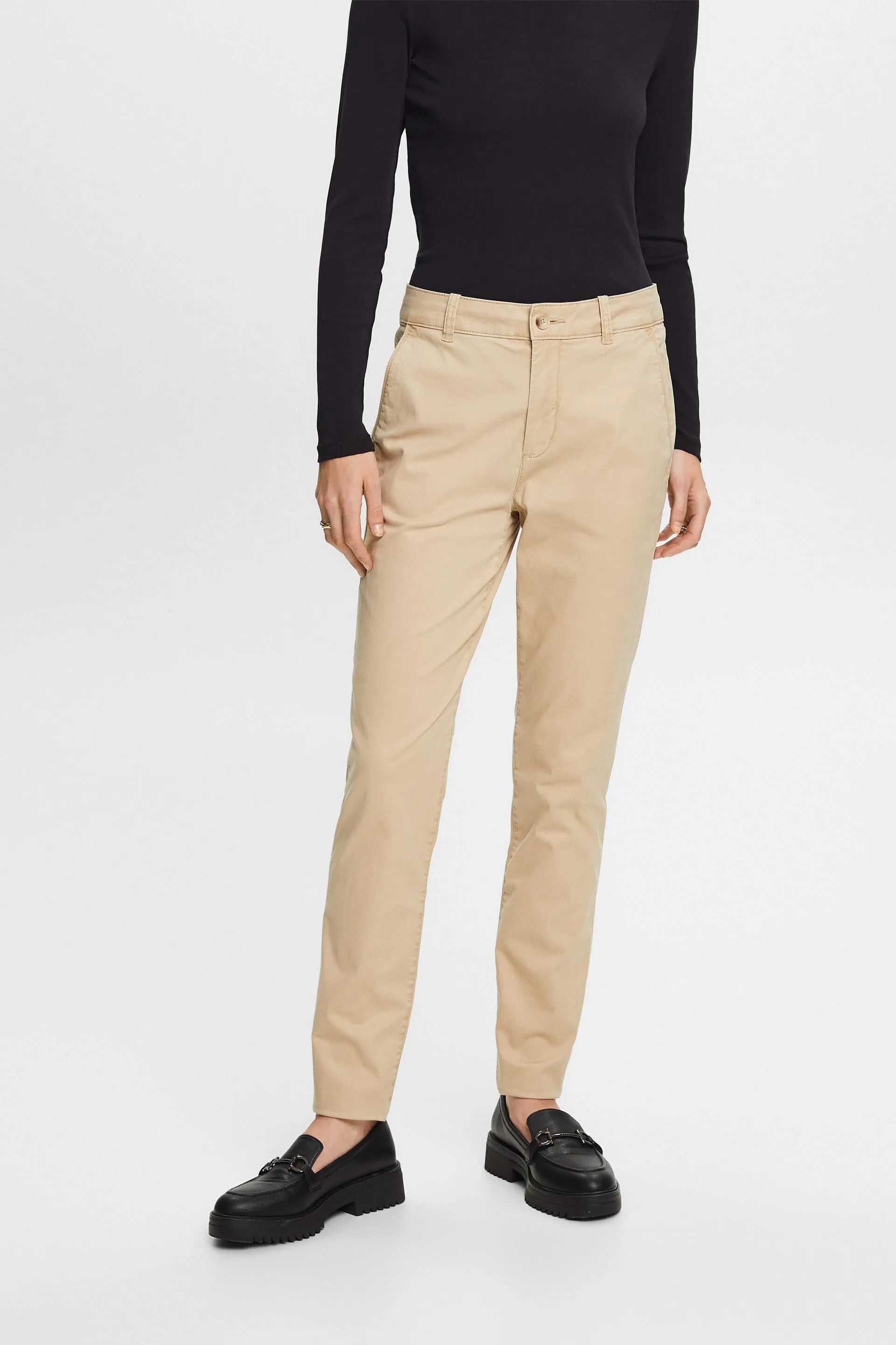 Pantaloni chino basic