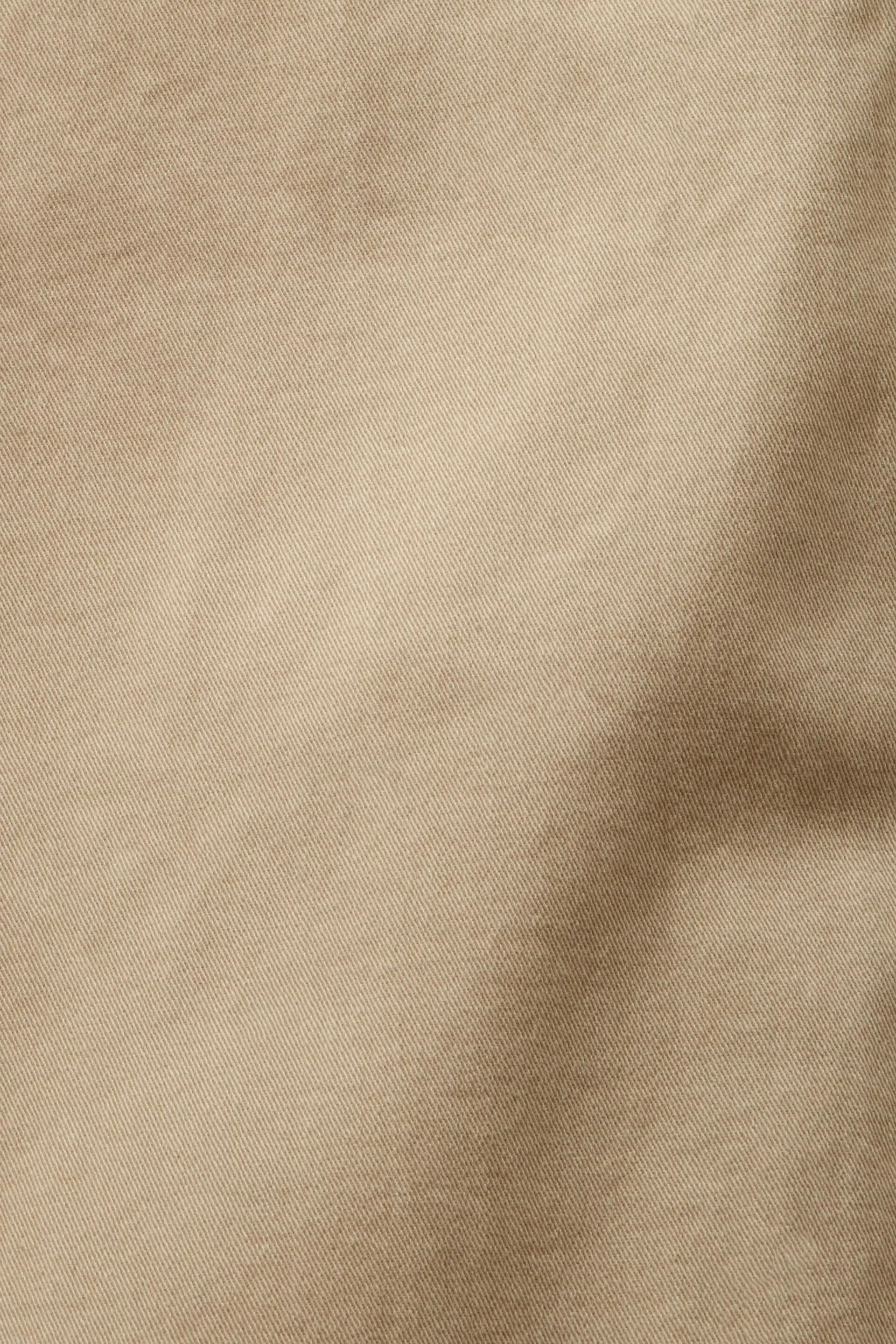 Pantaloni chino basic