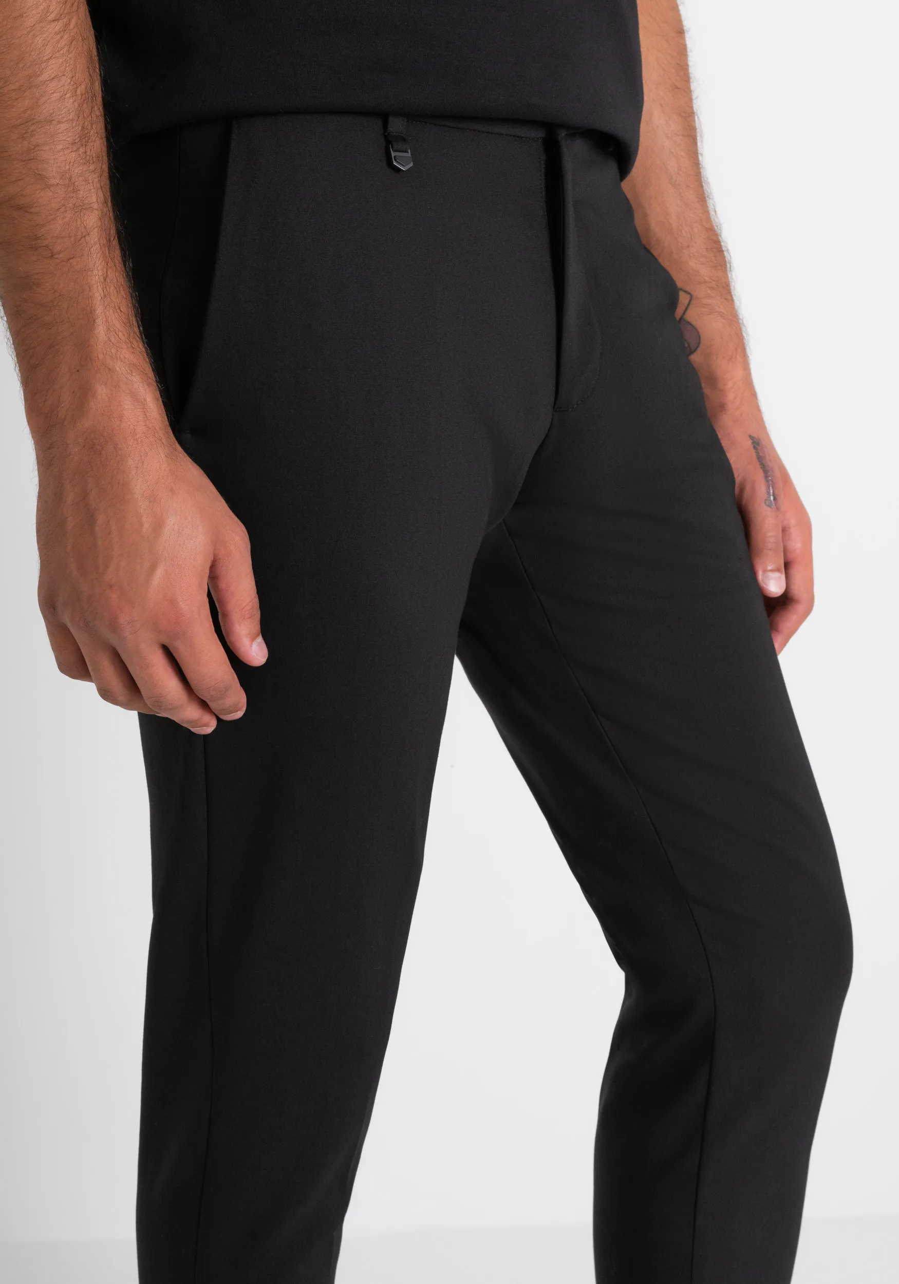 PANTALONI 
