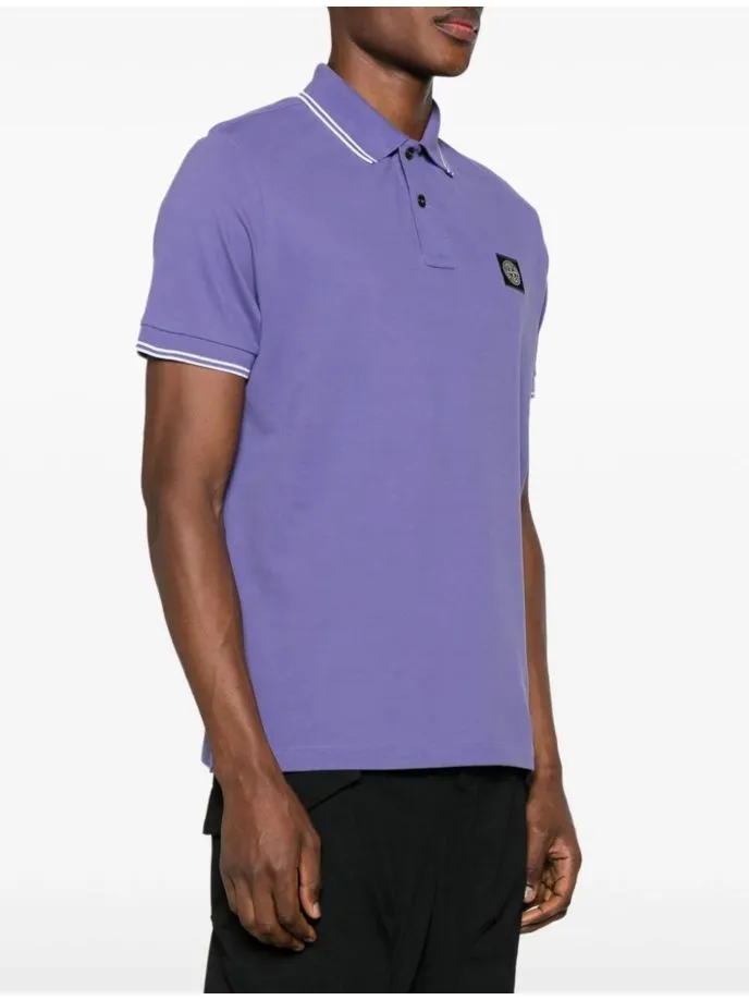 Polo con logo