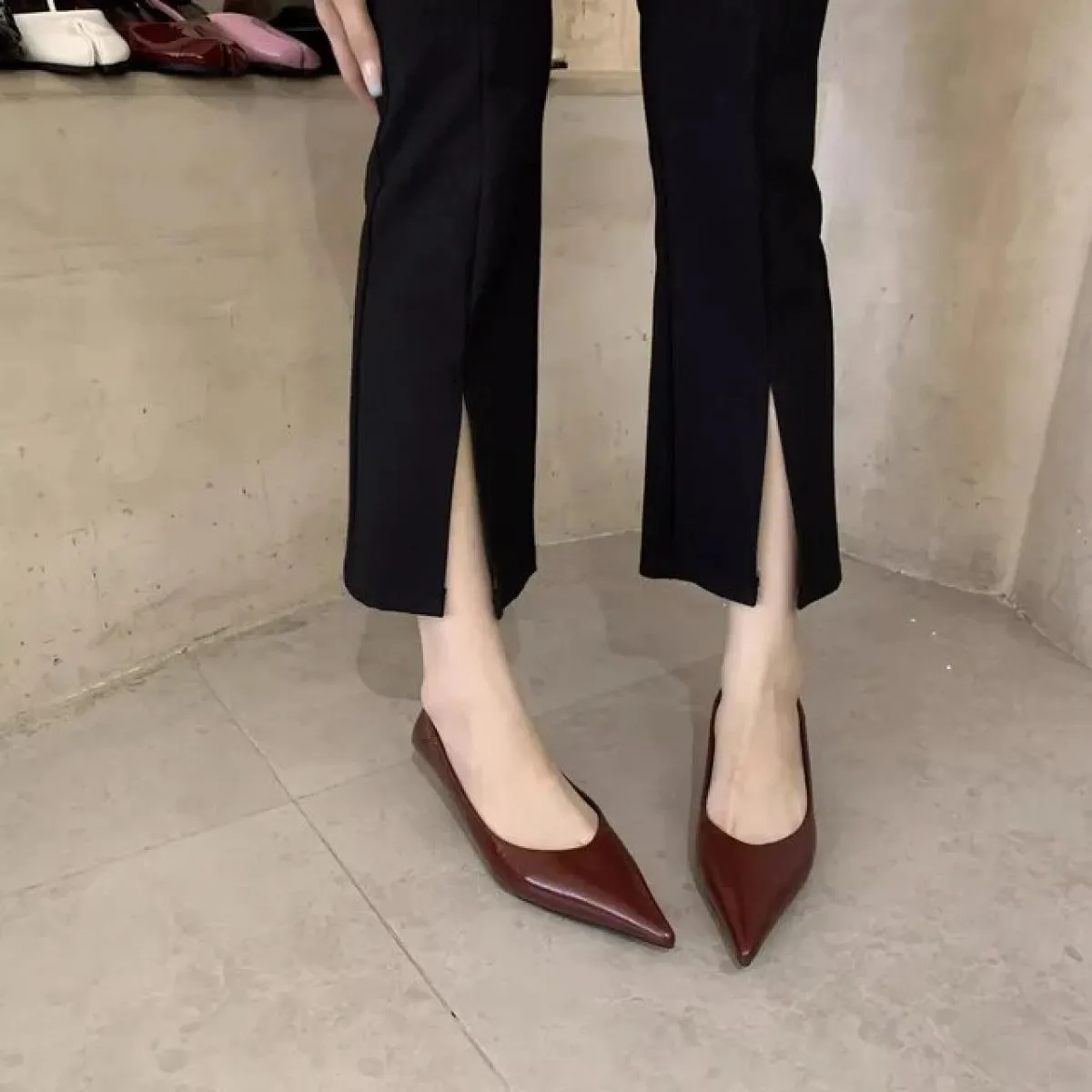 Scarpe décolleté con tacco basso di marca di moda Scarpe da donna con punta a punta femminile Slip On Scarpe da sera da donna po