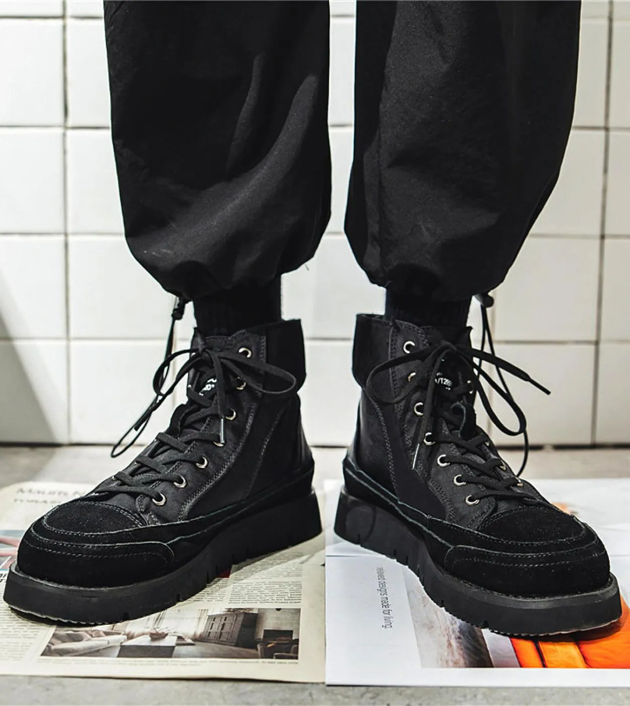 Stivali invernali Martin con fondo spesso per uomo Autunno Scarpe da strada in tela da uomo Nuovi utensili Stivali da moto neri
