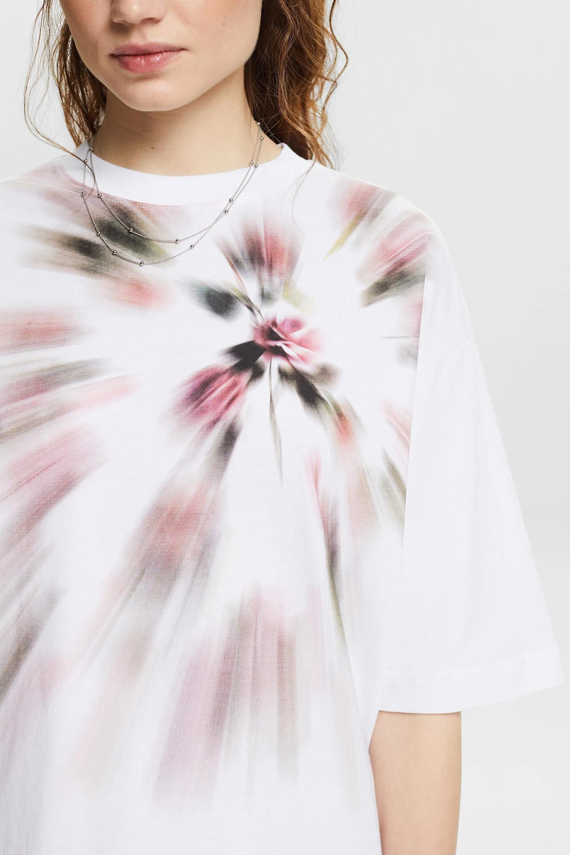 T-shirt oversize con stampa grafica