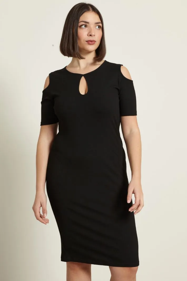 Tubino con dettagli cut out